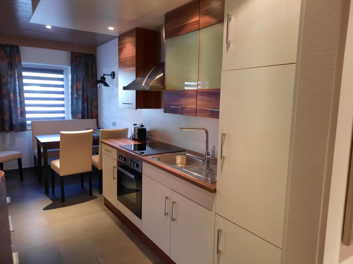 Gasthof Erzherzog Rainer - Zimmer Und Ferienwohnung Kössen Pokój zdjęcie